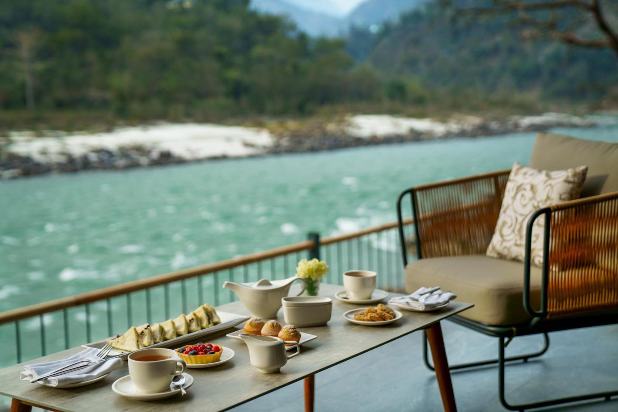 Anand Kashi By The Ganges Rishikesh - Ihcl Seleqtions Hotell Sirasu Eksteriør bilde