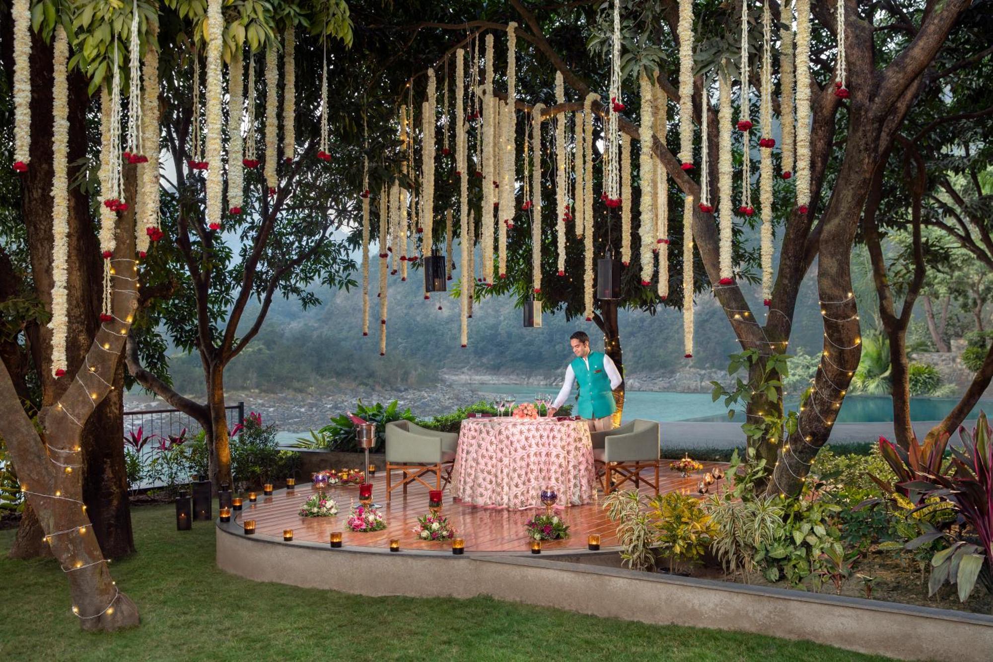 Anand Kashi By The Ganges Rishikesh - Ihcl Seleqtions Hotell Sirasu Eksteriør bilde